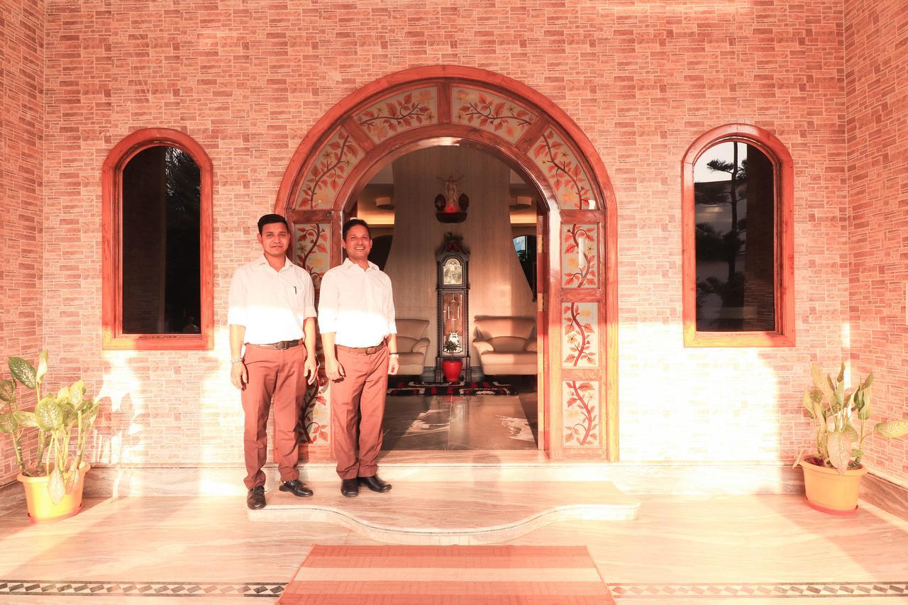 Brits Palace Agacaim Exterior photo